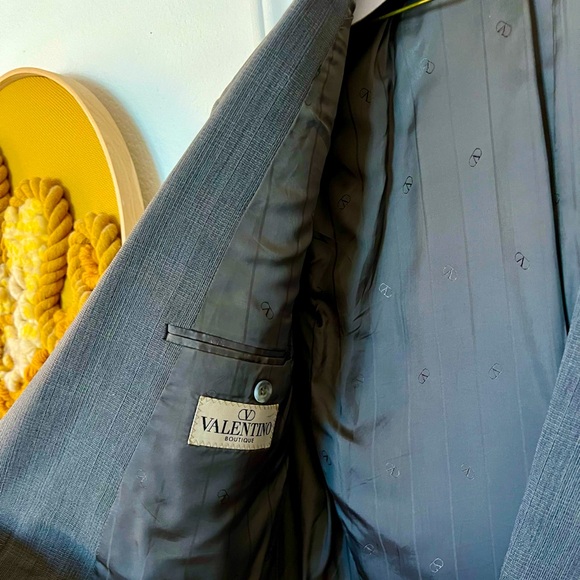 Valentino 2-pc Men’s Suit double breasted plaid gray - Picture 4 of 16